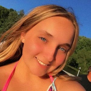 Meet your Posher, Lillian